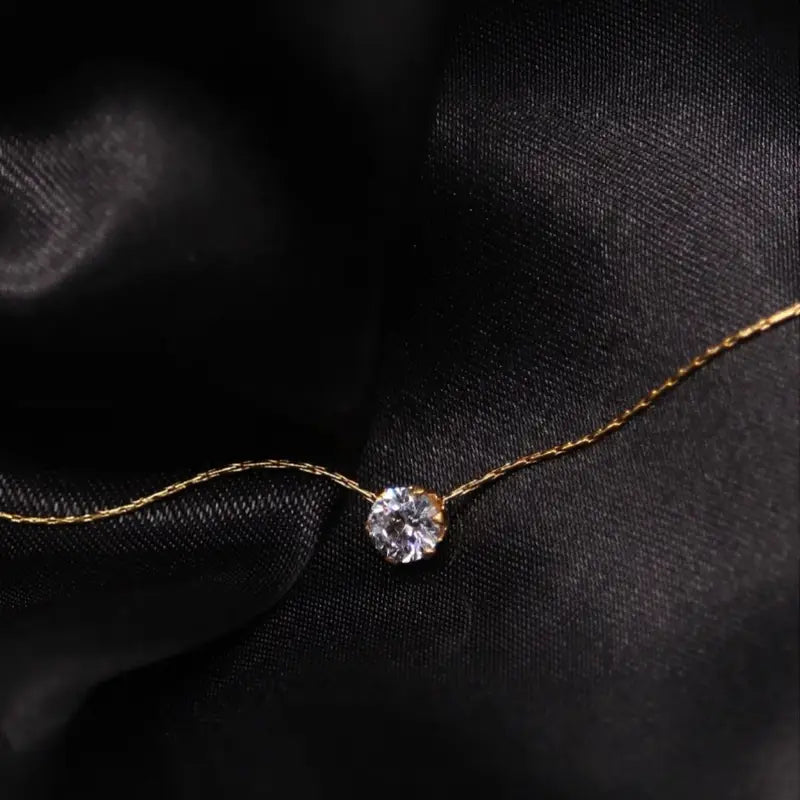Zeitlose Eleganz – 18K vergoldete 316L Edelstahl Halskette mit Zirkonia-Anhänger