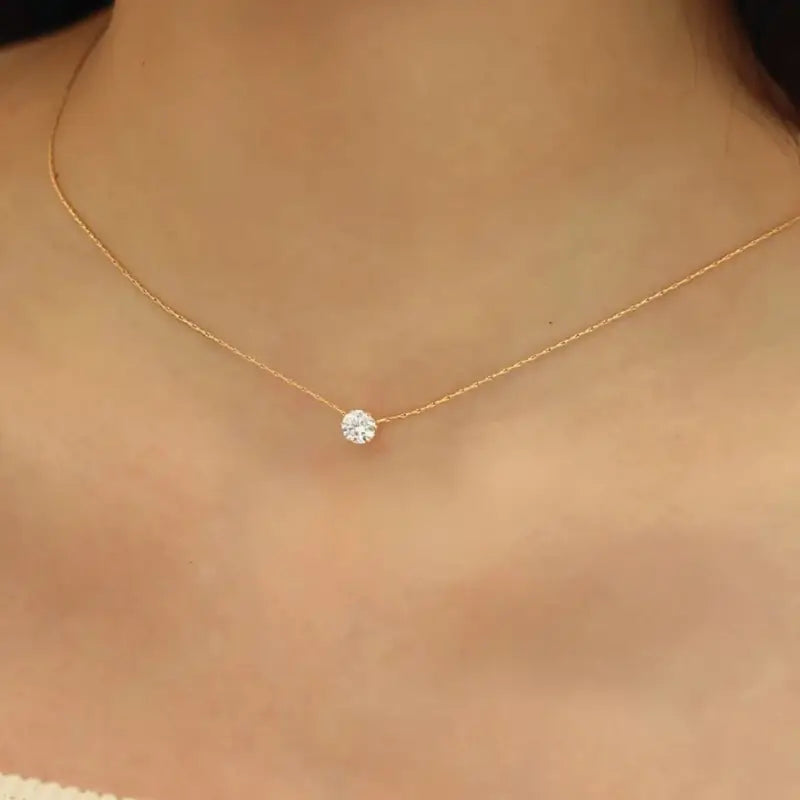 Zeitlose Eleganz – 18K vergoldete 316L Edelstahl Halskette mit Zirkonia-Anhänger